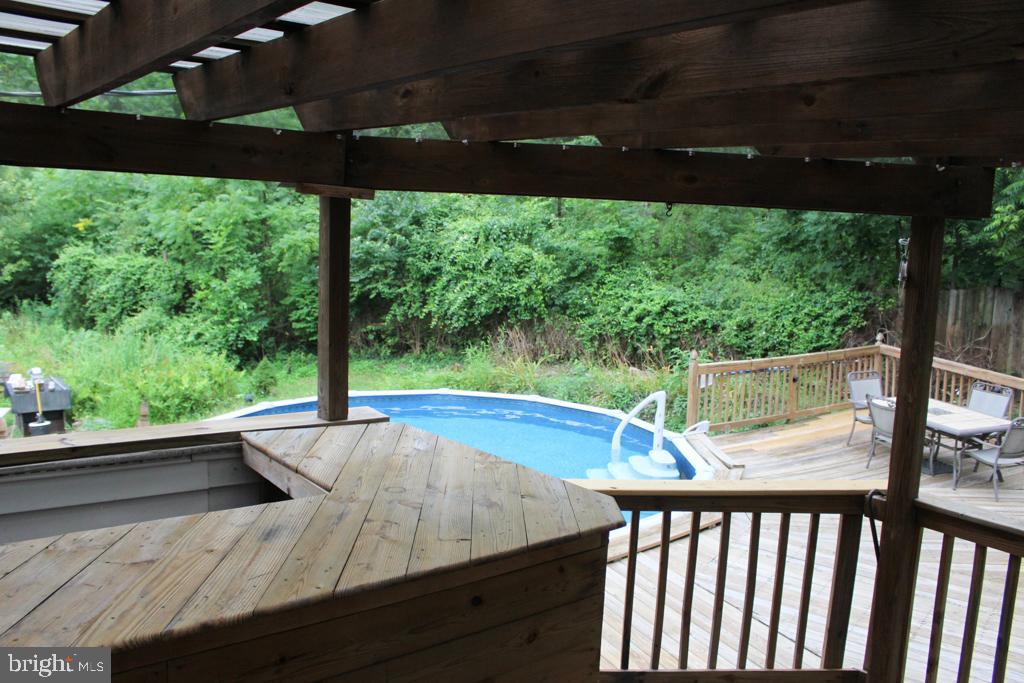 632 Mohns Hill Road Reading, PA 19608 - Photo 7 of 24