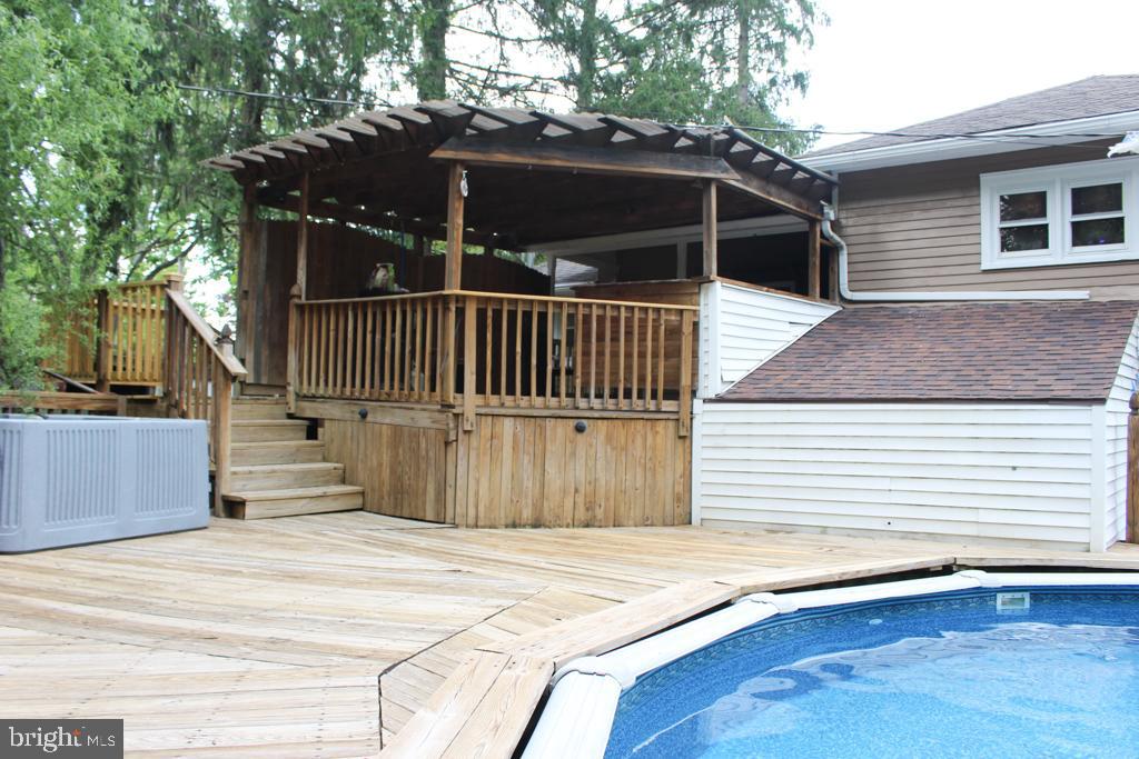 632 Mohns Hill Road Reading, PA 19608 - Photo 8 of 24