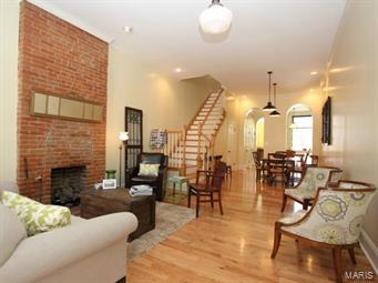 922 Rutger Street St. Louis, MO 63104 - Photo 2 of 29 Gallery Image 2