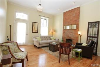 922 Rutger Street St. Louis, MO 63104 - Photo 3 of 29 Gallery Image 3