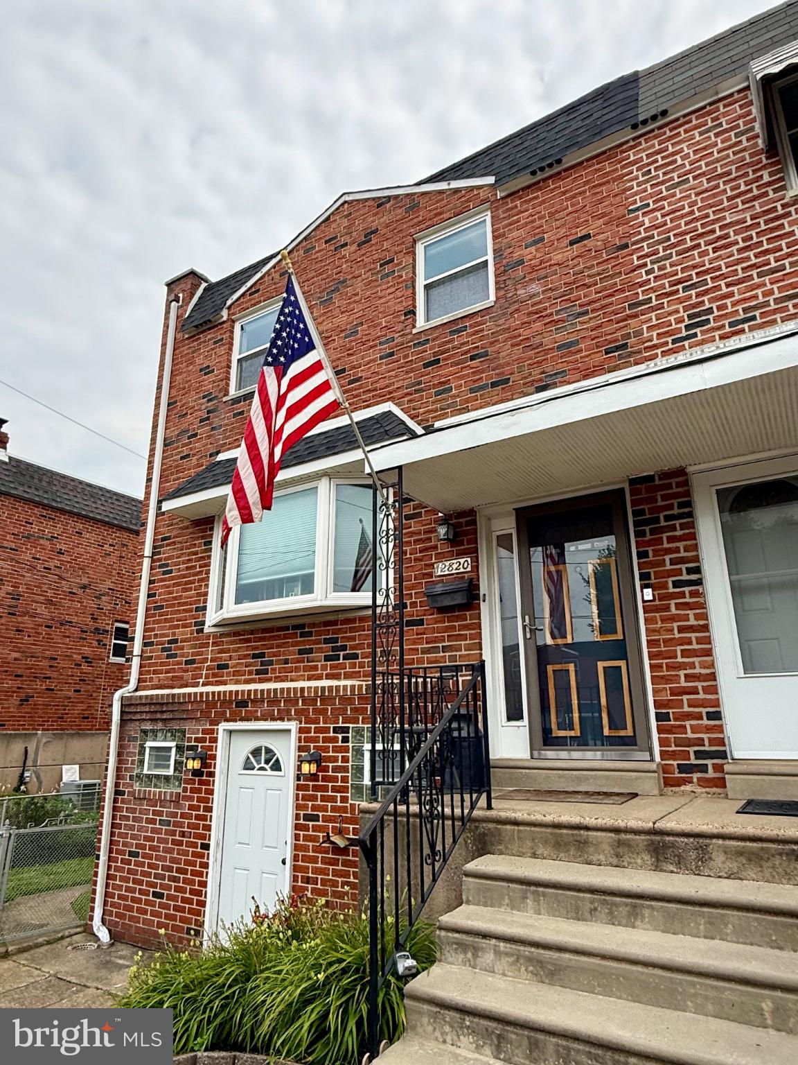 12820 Elnora Road Philadelphia, PA 19154 - Photo 5 of 31 Charming brick home with American pride.