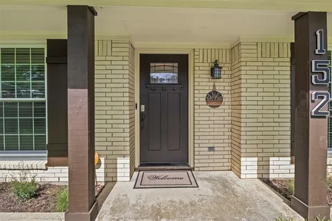 $270,000 | 152 Stardust Lane, DeSoto, TX 75115