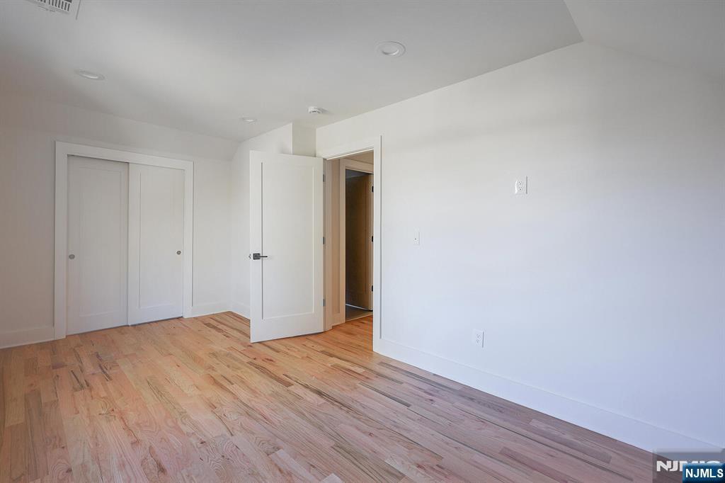 287 Orange Road Montclair, NJ 07042 - Photo 19 of 42