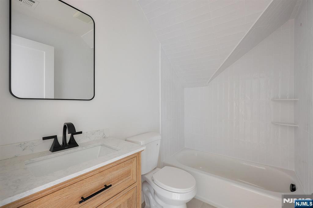 287 Orange Road Montclair, NJ 07042 - Photo 20 of 42