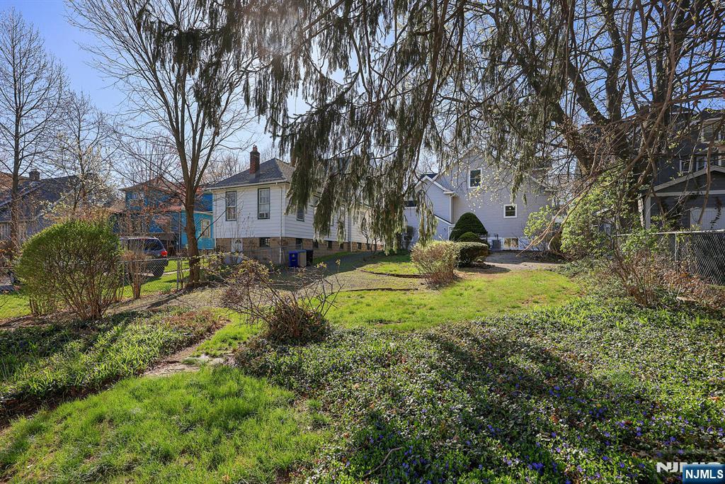 287 Orange Road Montclair, NJ 07042 - Photo 36 of 42