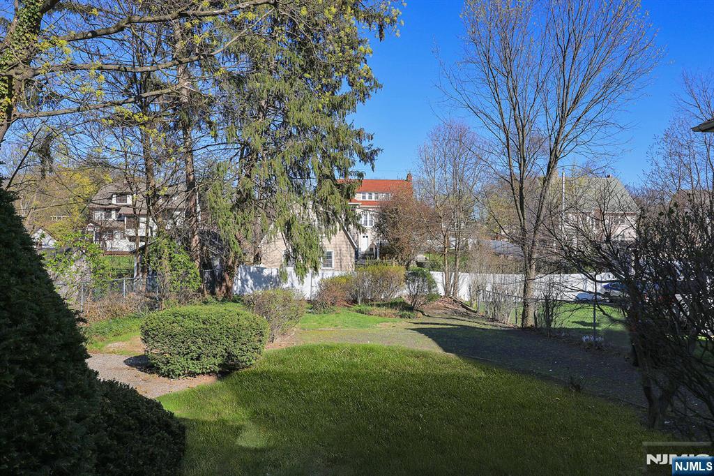 287 Orange Road Montclair, NJ 07042 - Photo 38 of 42