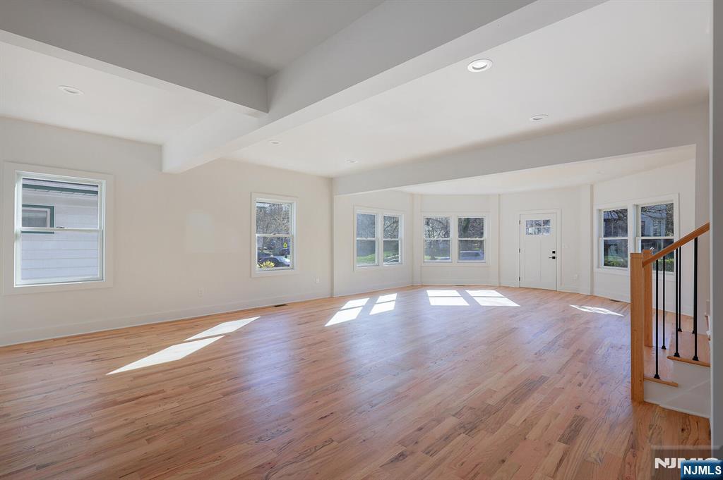 287 Orange Road Montclair, NJ 07042 - Photo 5 of 42