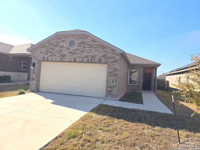 $225,000 | 3025 Neptunes Sea, Converse, TX 78109
