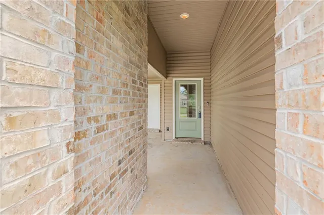 $215,000 | 18349 Fox Hollow Loop, Hammond, LA 70401