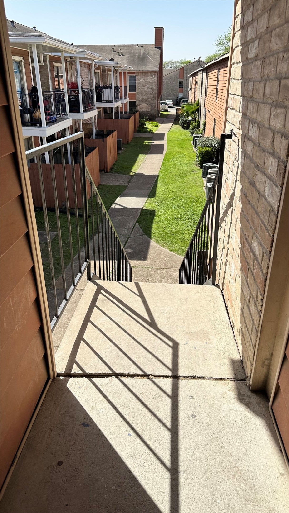 6200 Ranchester Drive, Unit 230 Houston, TX 77036 - Photo 25 of 31 a view of deck with patio