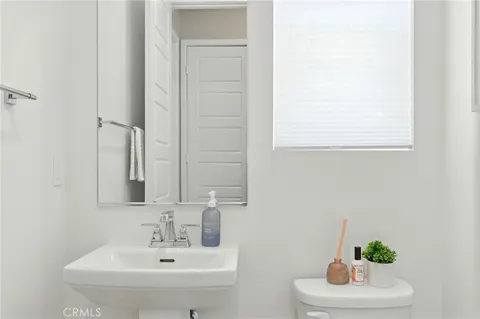 $875,000 | 27475 Mercantile Court, Valencia, CA 91381