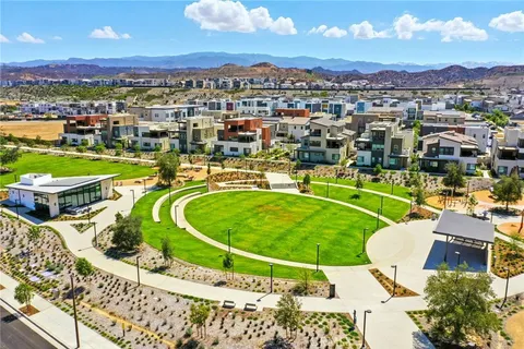 $875,000 | 27475 Mercantile Court, Valencia, CA 91381