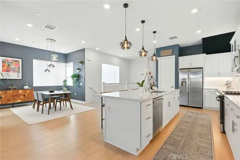 $875,000 | 27475 Mercantile Court, Valencia, CA 91381