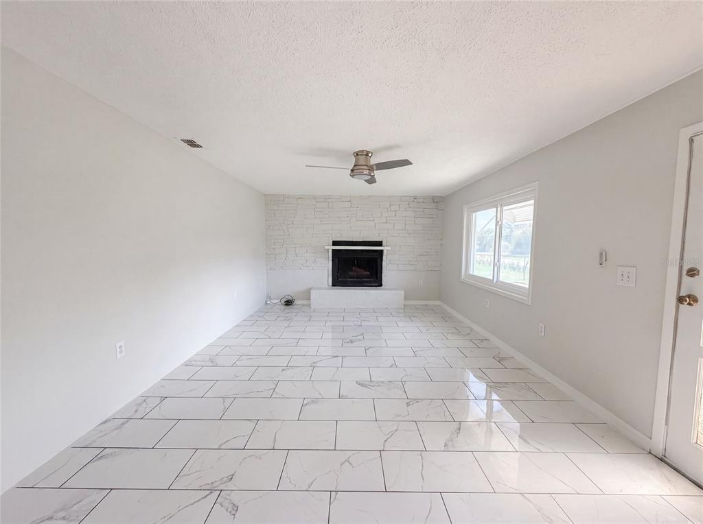 417 Calumet Road Avon Park, FL 33825 - Photo 3 of 15