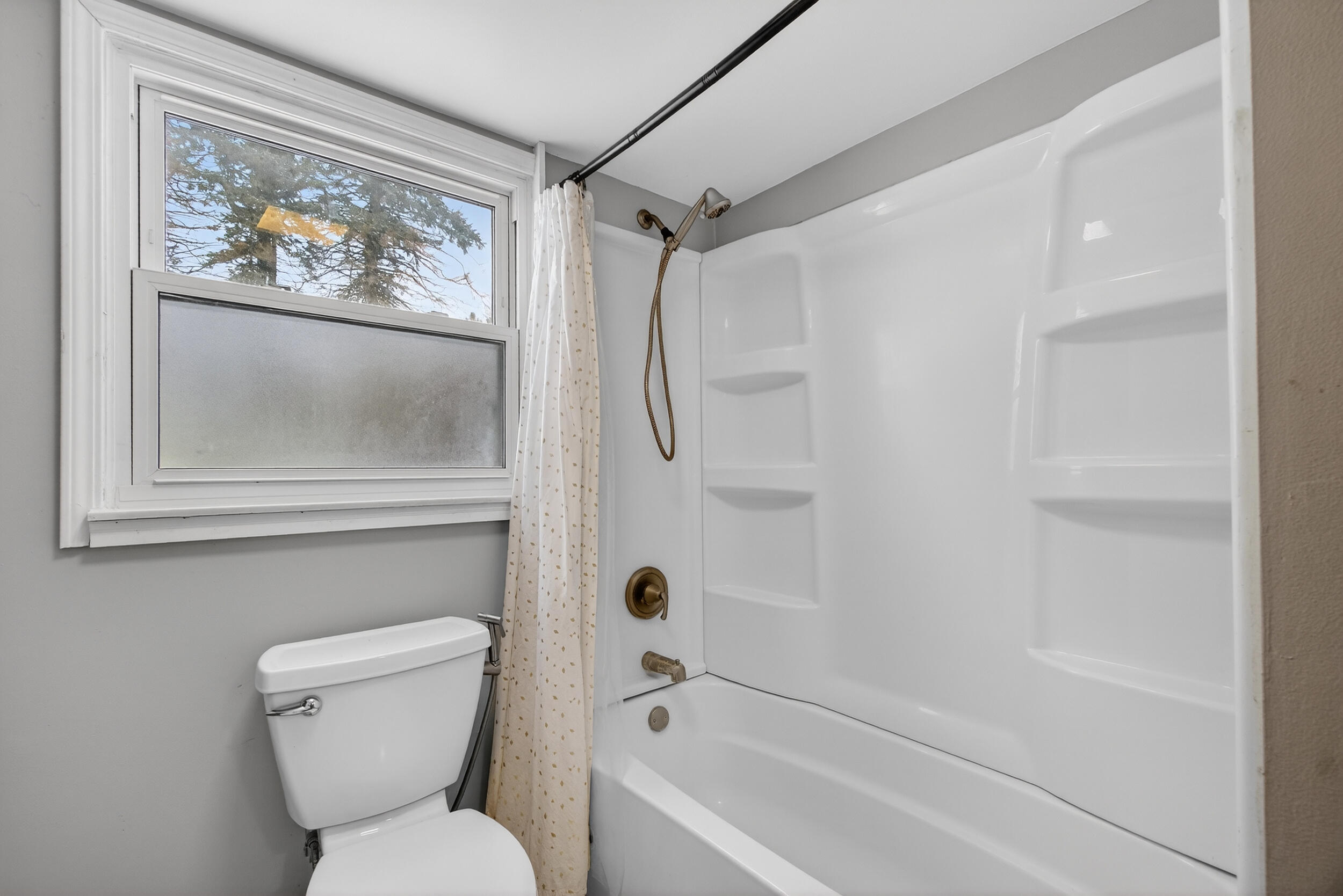 946-948 Hogsback Road Mason, MI 48854 - Photo 13 of 53 18_948 hogsback rd mason mi - 0009