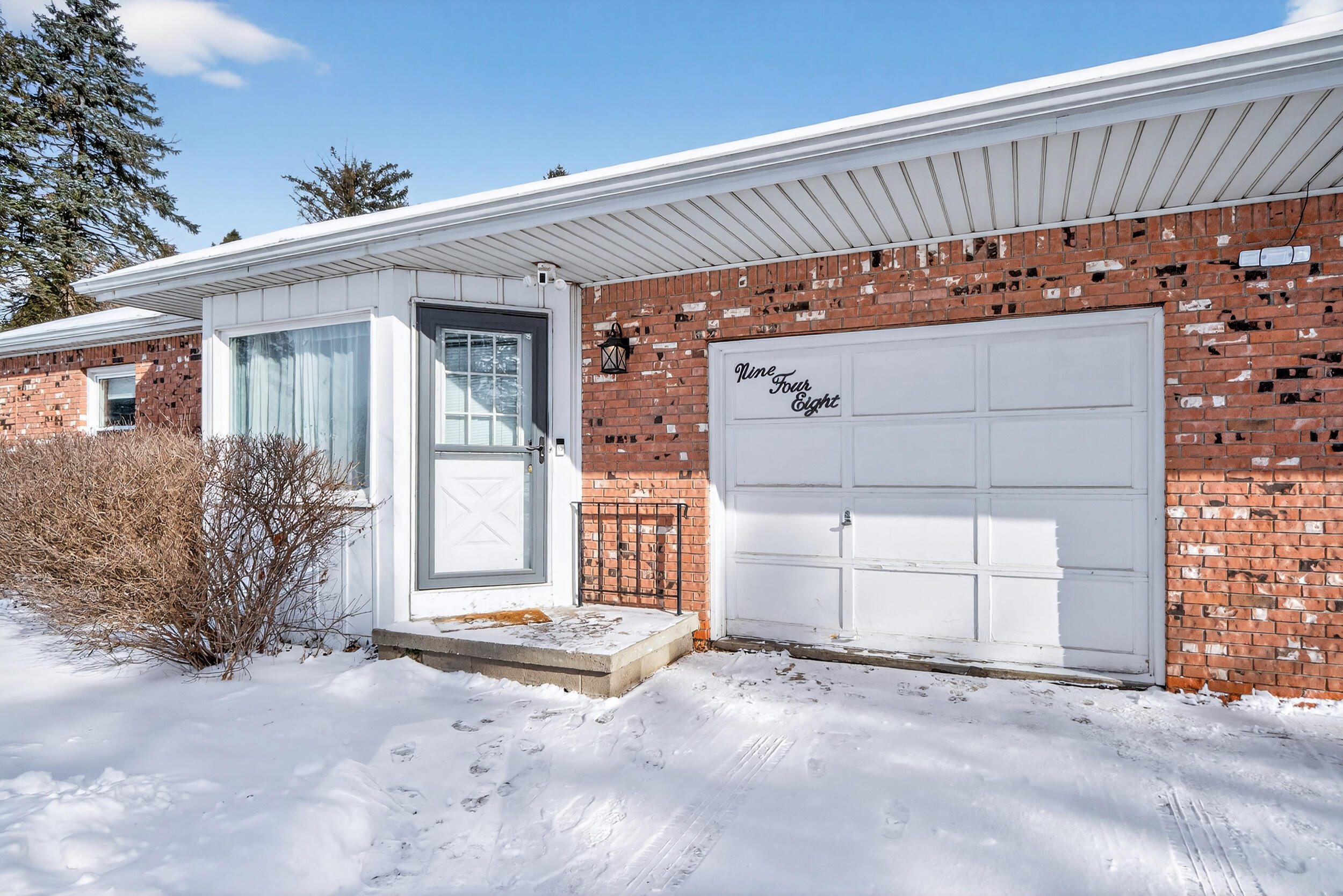 946-948 Hogsback Road Mason, MI 48854 - Photo 2 of 53 6_948 hogsback rd mason mi - 00044
