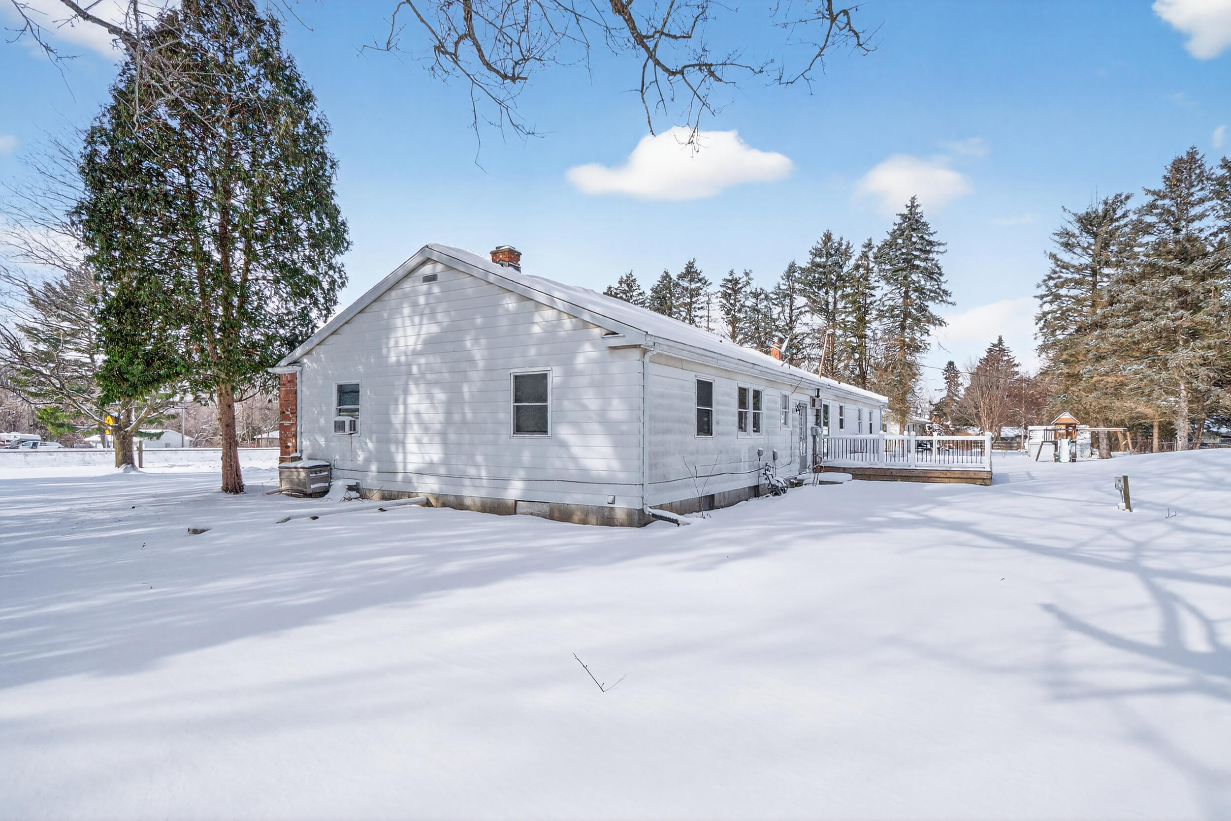 946-948 Hogsback Road Mason, MI 48854 - Photo 50 of 53 54_948 hogsback rd mason mi - 00047