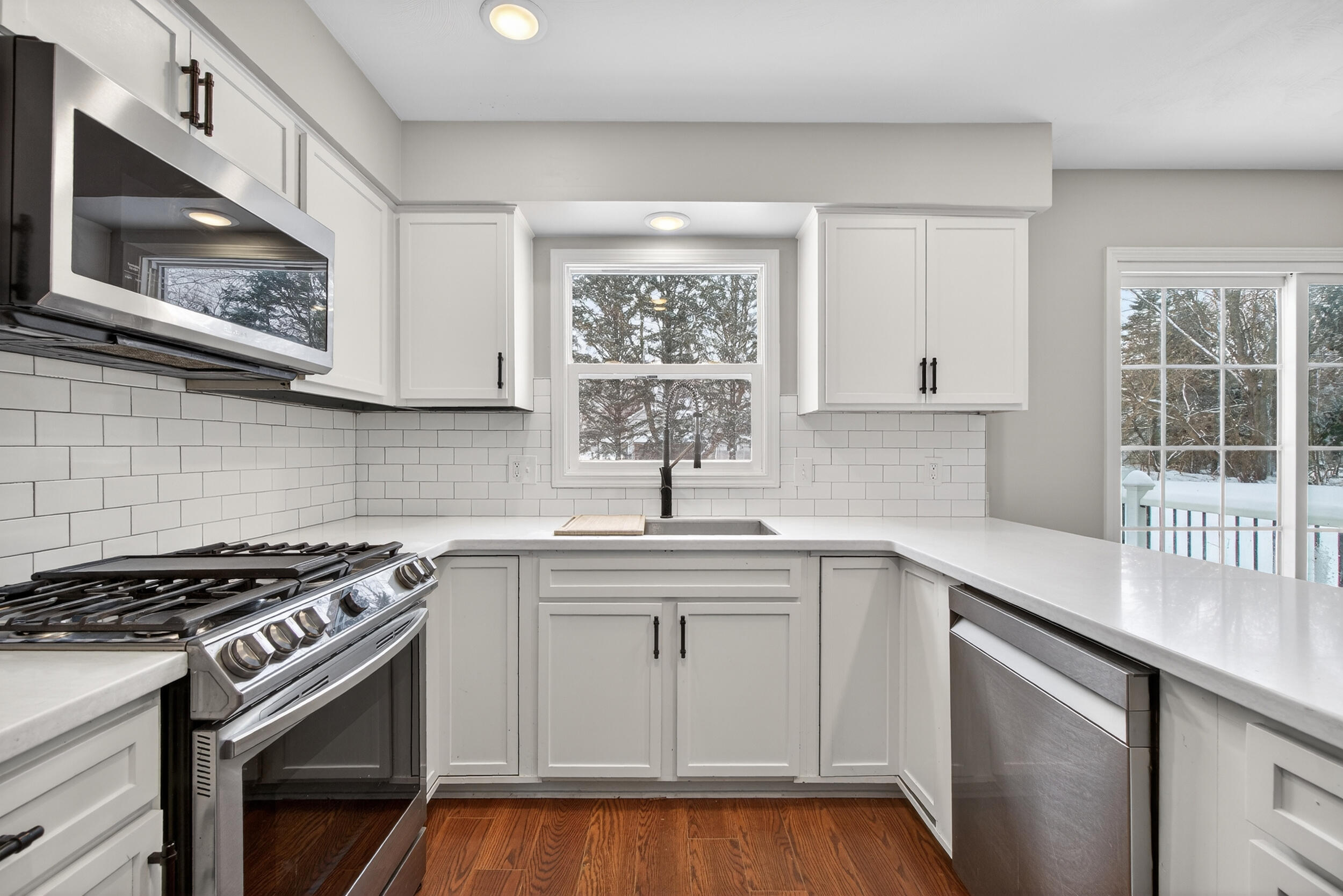 946-948 Hogsback Road Mason, MI 48854 - Photo 5 of 53 11_948 hogsback rd mason mi - 0002