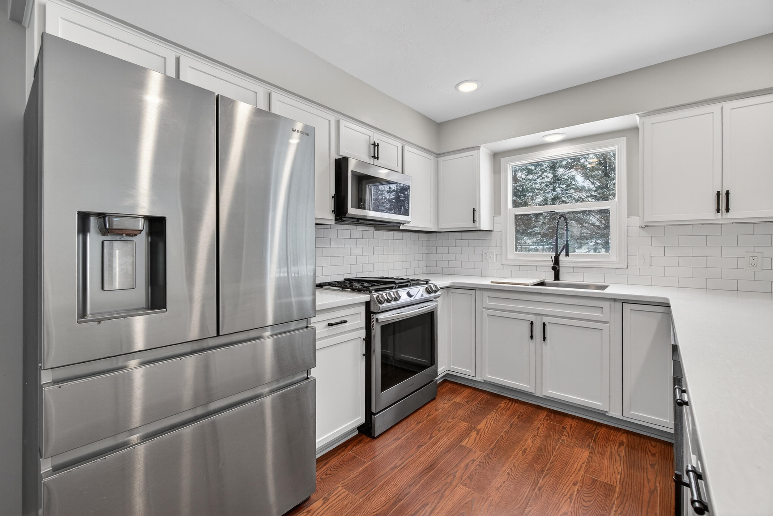 946-948 Hogsback Road Mason, MI 48854 - Photo 8 of 53 10_948 hogsback rd mason mi - 0001