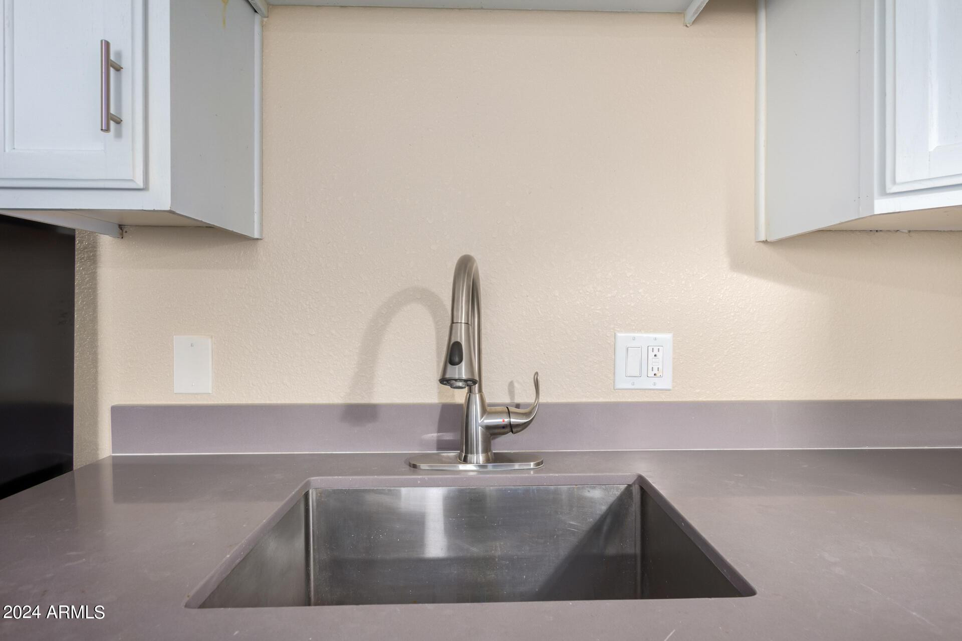 3016 North 37th Street, Unit 6 Phoenix, AZ 85018 - Photo 18 of 30 Photo #18