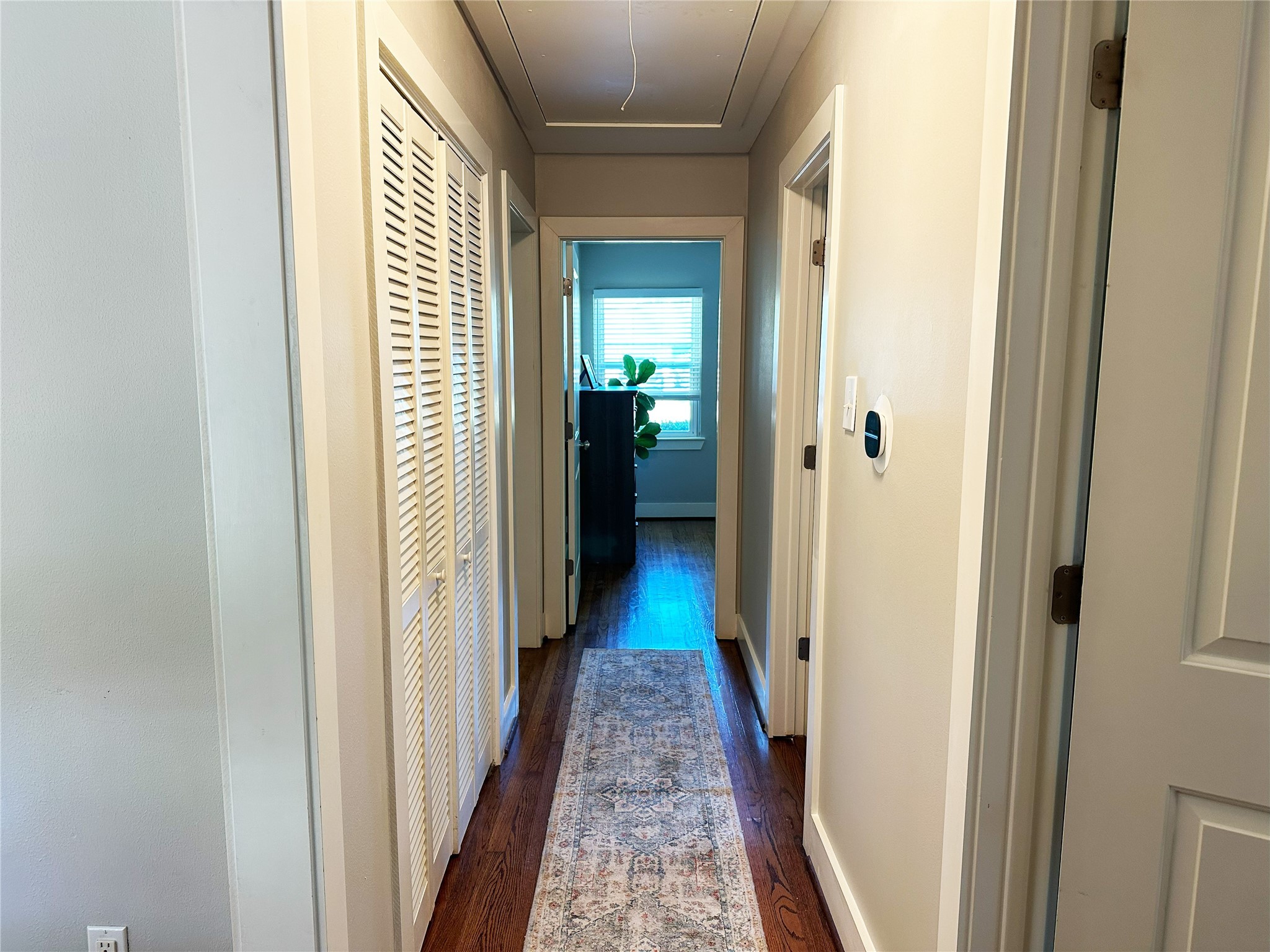 4821 Hummingbird Street Houston, TX 77035 - Photo 23 of 45 Hall