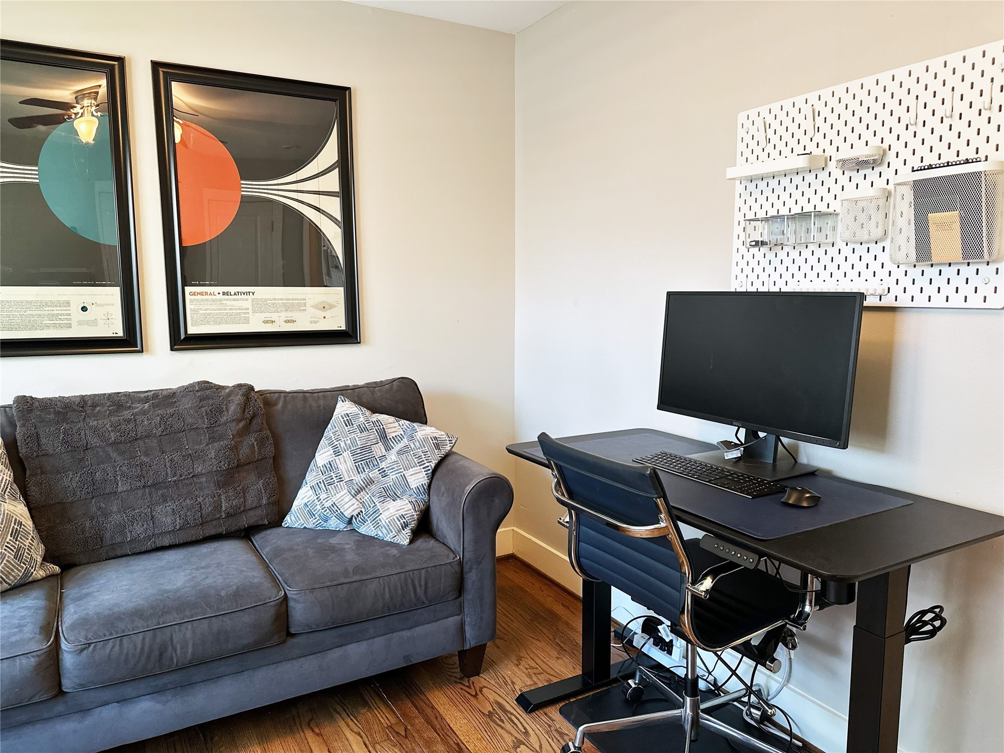 4821 Hummingbird Street Houston, TX 77035 - Photo 33 of 45 Bedroom / Office