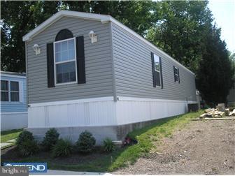 45 Mantua Grove Road, Unit R2 Paulsboro, NJ 08066 - Photo 2 of 9 Exterior Side