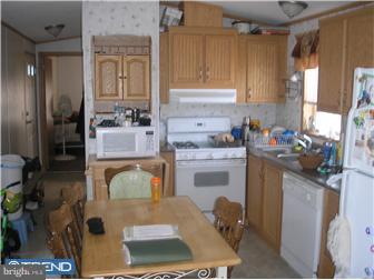 45 Mantua Grove Road, Unit R2 Paulsboro, NJ 08066 - Photo 4 of 9 Kitchen
