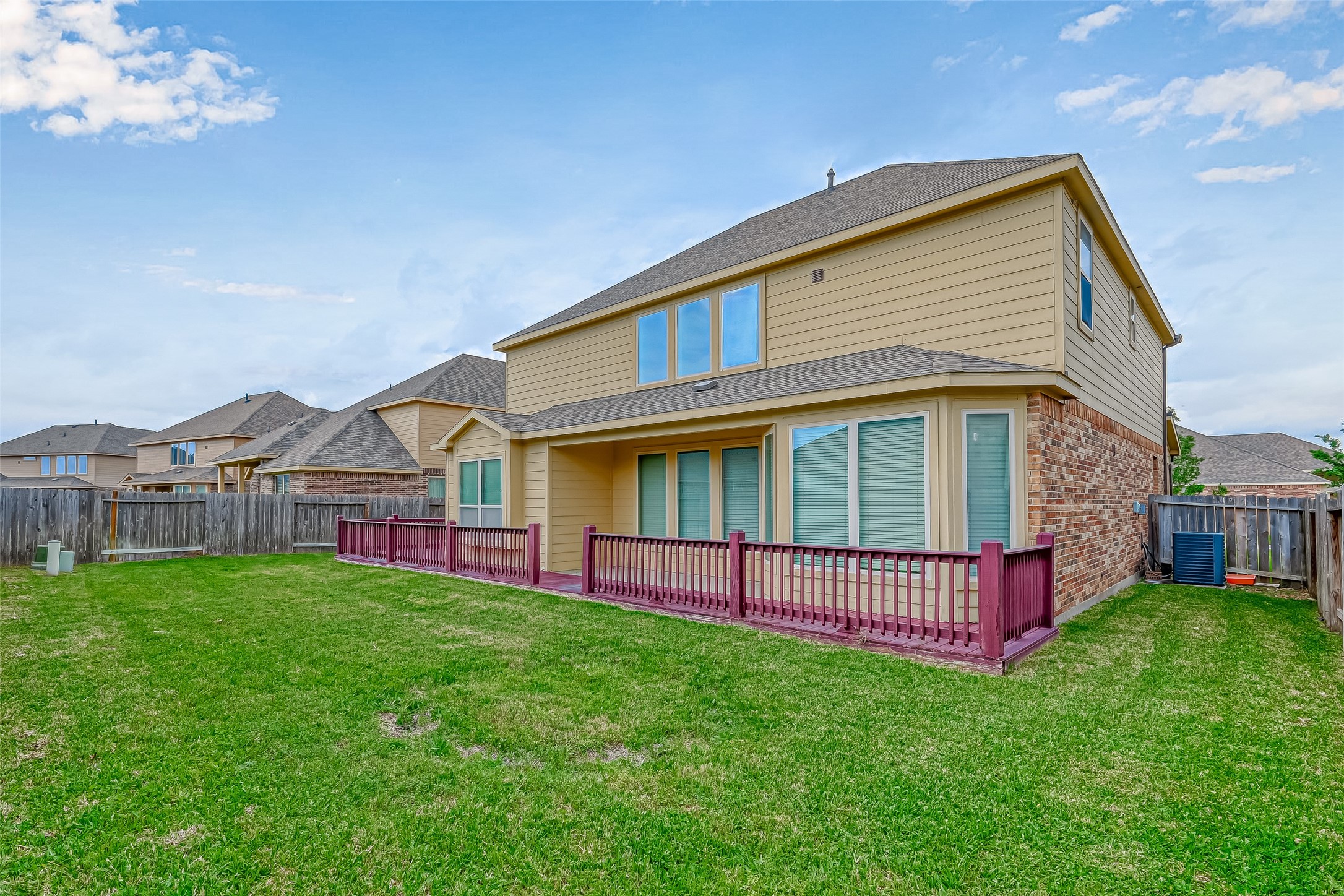9526 Bonbrook Bend Lane Rosenberg, TX 77469 - Photo 3 of 36 Gallery Image 3