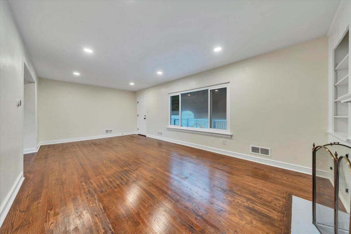 3417 Windsor Road Roanoke, VA 24018 - Photo 19 of 55 19-MIB00159
