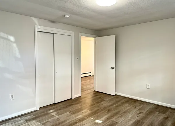 $2,000 | 206 High Street, Unit 7, Waltham, MA 02453