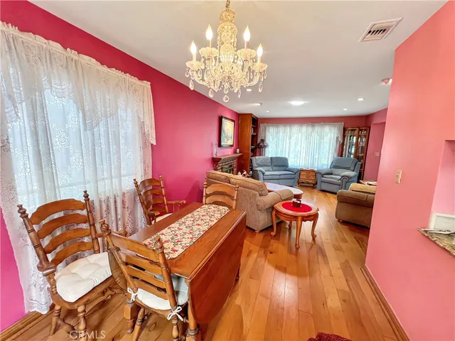 $1,000,000 | 2021 Kristi Lane, Santa Ana, CA 92701