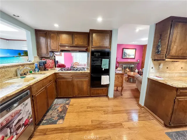 $1,000,000 | 2021 Kristi Lane, Santa Ana, CA 92701