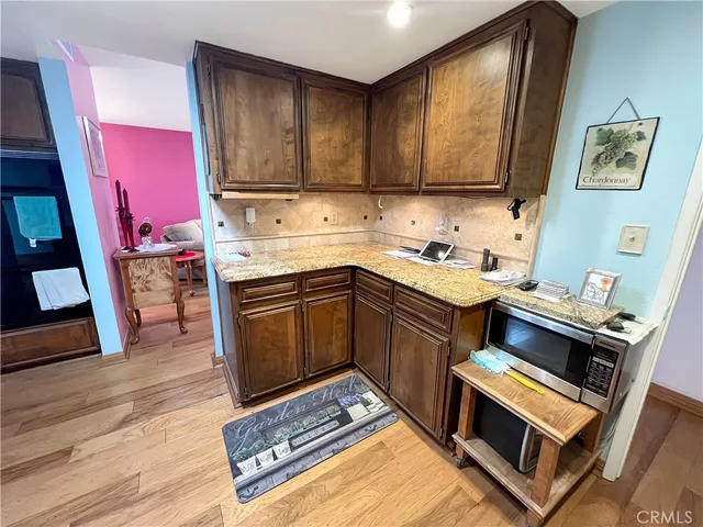 $1,000,000 | 2021 Kristi Lane, Santa Ana, CA 92701