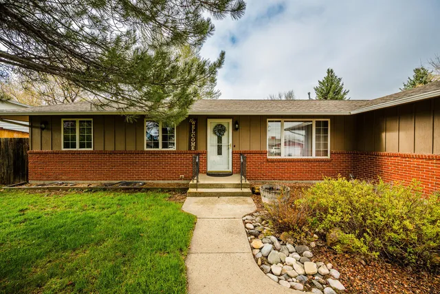 $489,900 | 29 Kleiber Drive, Dayton, WY 82836