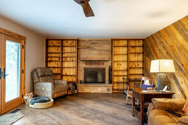 $489,900 | 29 Kleiber Drive, Dayton, WY 82836