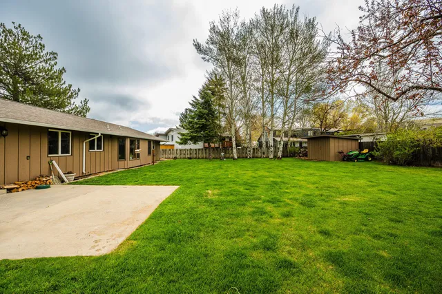 $489,900 | 29 Kleiber Drive, Dayton, WY 82836