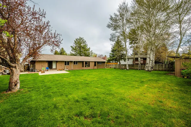 $489,900 | 29 Kleiber Drive, Dayton, WY 82836