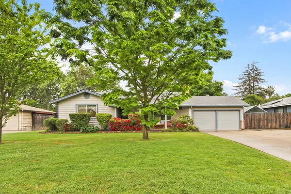 $549,000 | 4720 Robertson Avenue, Carmichael, CA 95608