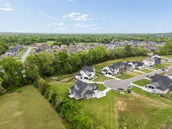 $749,900 | 4938 Elmview Court, Smyrna, TN 37167