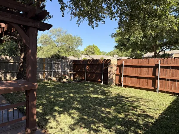 $349,900 | 1800 Maplewood Trail, Colleyville, TX 76034