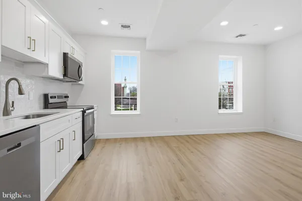 $3,050 | 100 West Front Street, Unit 2A, Media, PA 19063