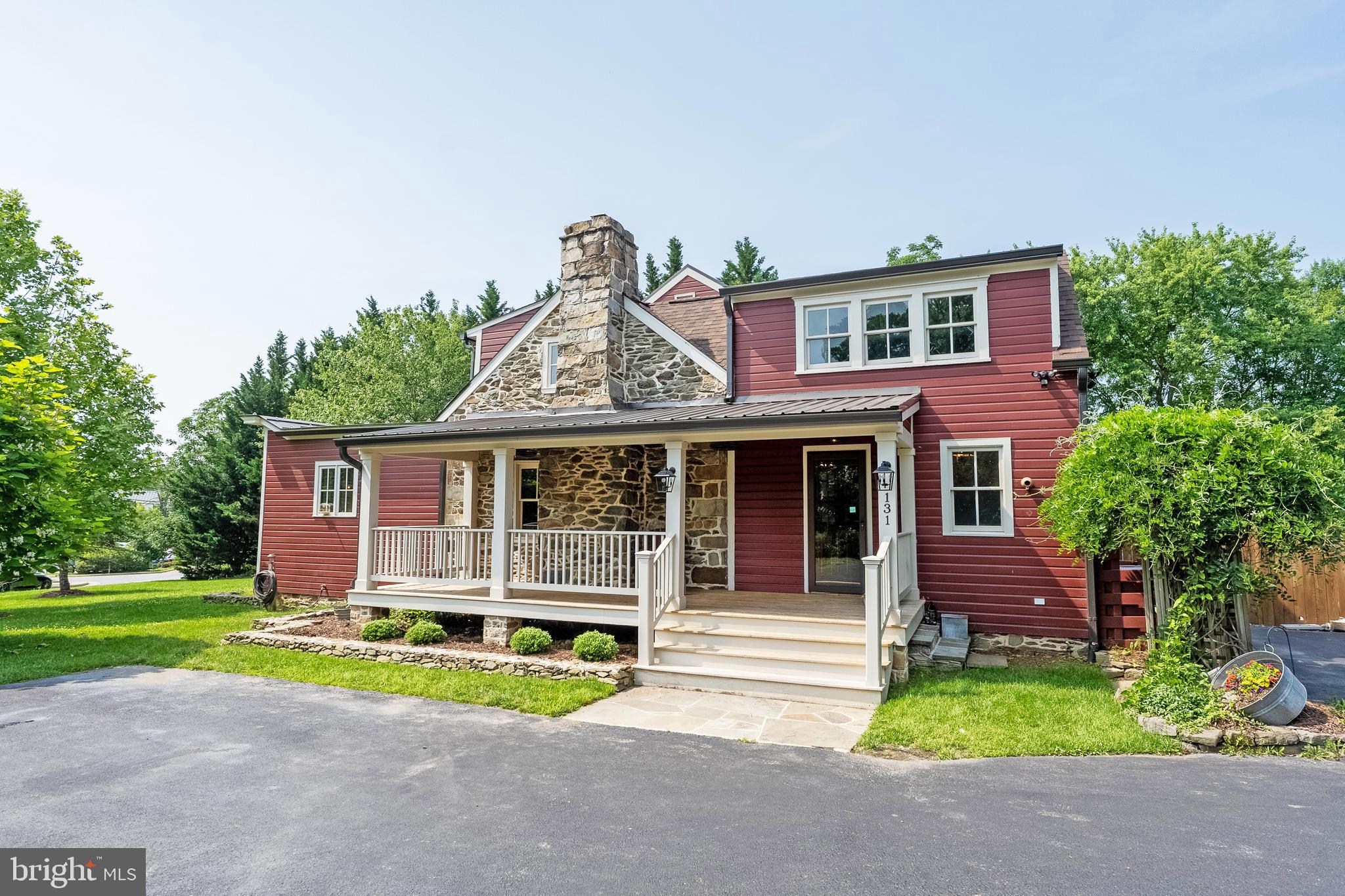 131 Ken Culbert Jr. Road Purcellville, VA 20132 - Photo 3 of 75 Gallery Image 3