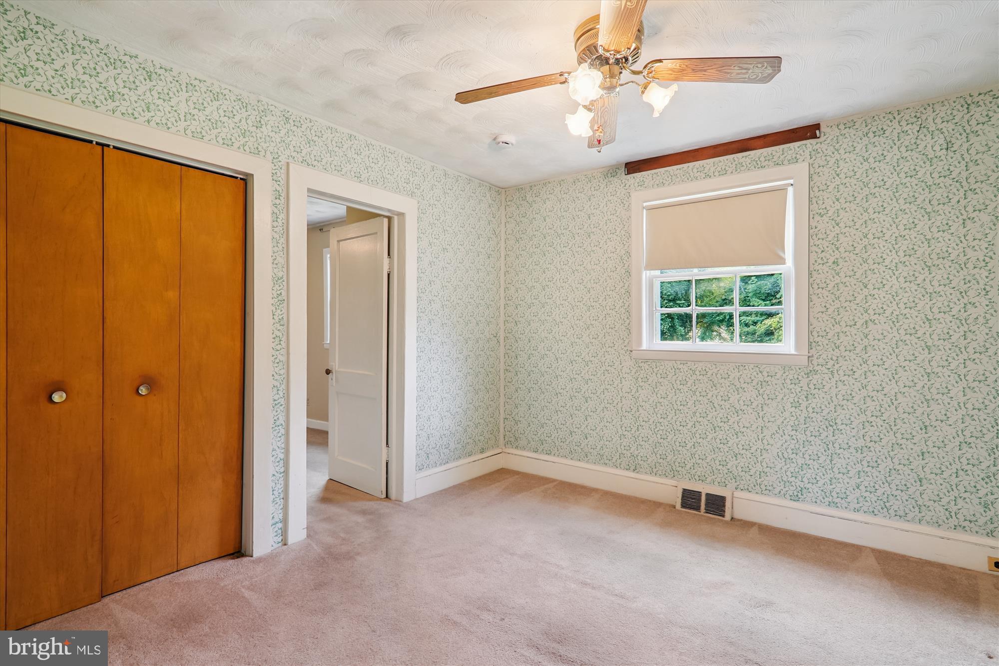 7001 Presley Road Lanham, MD 20706 - Photo 13 of 31 Bedroom