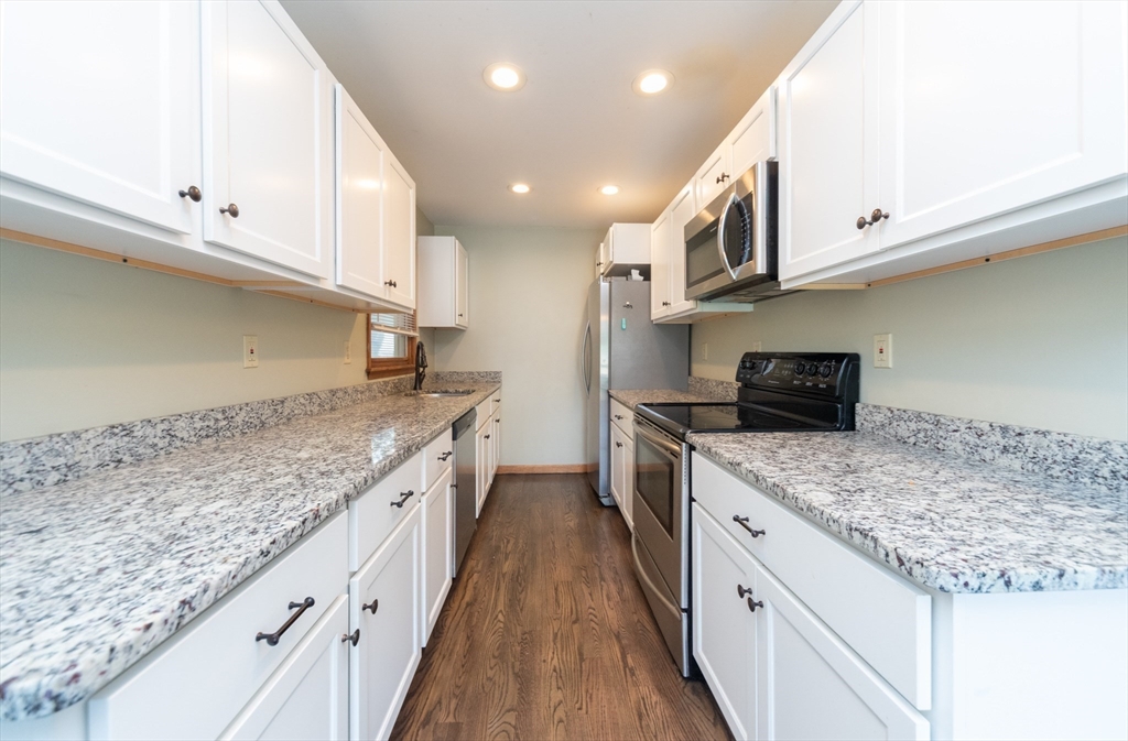 23 Maple Street Clinton, MA 01510 - Photo 7 of 28