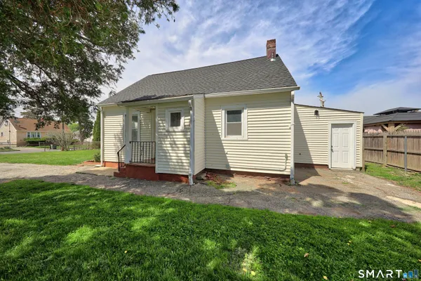 $339,000 | 182 Trumbull Avenue, Bridgeport, CT 06606