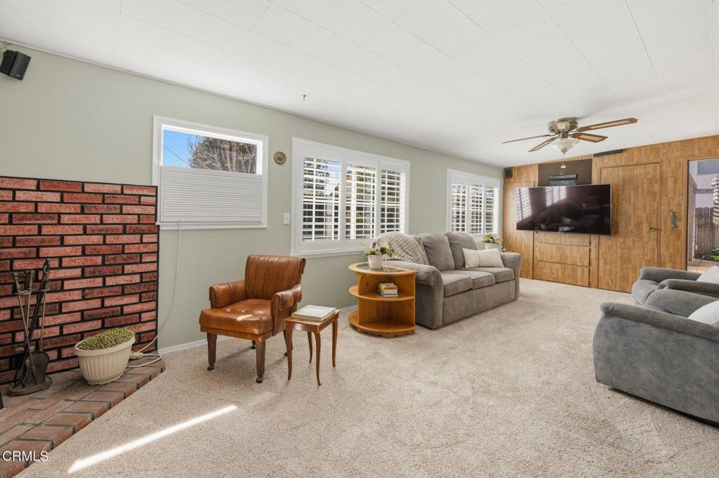 1256 Rugby Avenue Ventura, CA 93004 - Photo 15 of 33