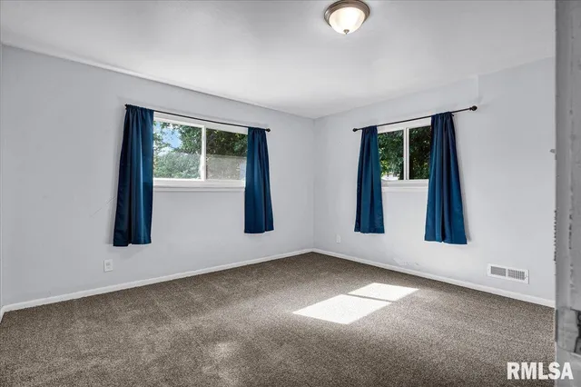 $239,900 | 3808 North Walround Lane, Peoria, IL 61615