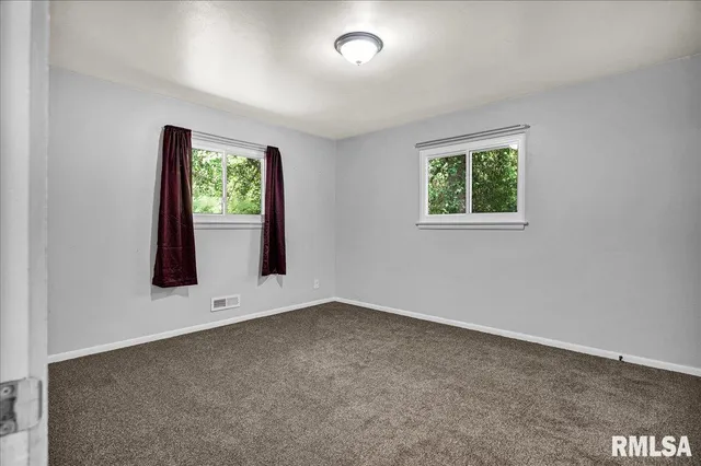 $239,900 | 3808 North Walround Lane, Peoria, IL 61615