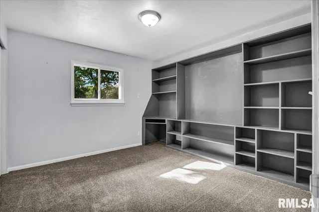 $239,900 | 3808 North Walround Lane, Peoria, IL 61615